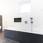 Referenz für modernisiertes Badezimmer